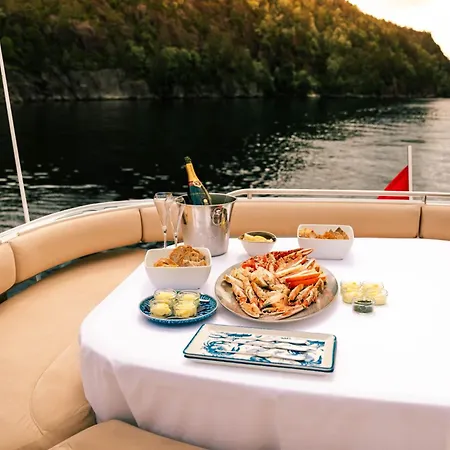Fjords Norway Hotel na wodzie Bergen